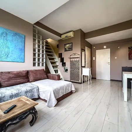 Kamienna Two-level Apartment *